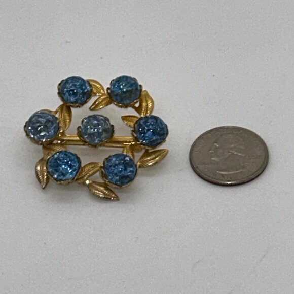 Vintage Gold-Tone Brooch With Blue Crackle Glass Stones & Leaf Design Rivet Set - Picture 5 of 16